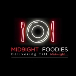 มิดไนท์ ฟู้ดี้ส์ แอท คาเฟ่ อาร์ท logo
