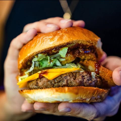 Juicy Burger logo