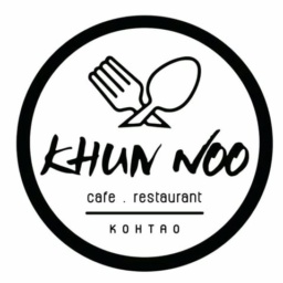 คุณหนู คาเฟ่ logo